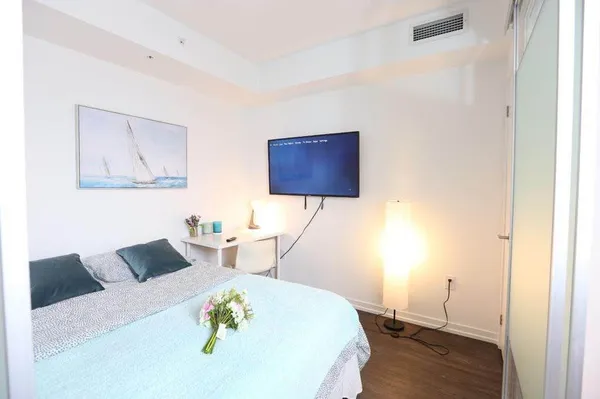 Coliving in Waterfront - Downtown TO, Toronto