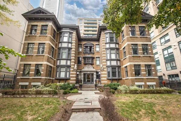 Coliving in Midtown TO - Toronto, Toronto