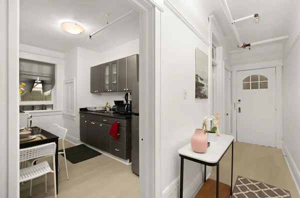 Coliving in Midtown TO - Toronto, Toronto