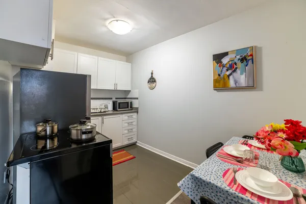 Coliving in Etobicoke - Etobicoke, Toronto