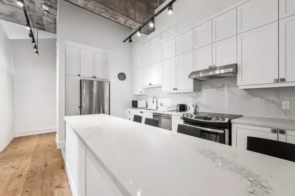 Coliving in Yonge–Eglinton - Midtown TO, Toronto