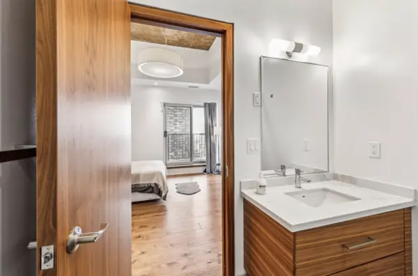 Coliving in Yonge–Eglinton - Midtown TO, Toronto