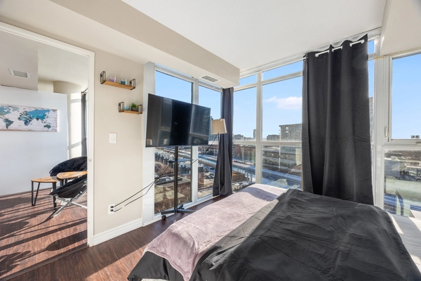 Coliving in Westside - West TO, Toronto