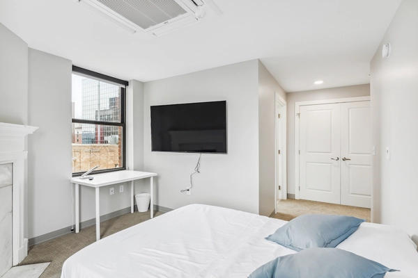Coliving in Westside - West TO, Toronto