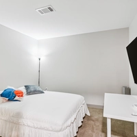 Coliving in Westside - West TO, Toronto