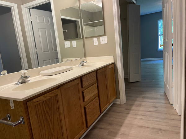 Coliving in Farm Pond - East Charlotte, Charlotte