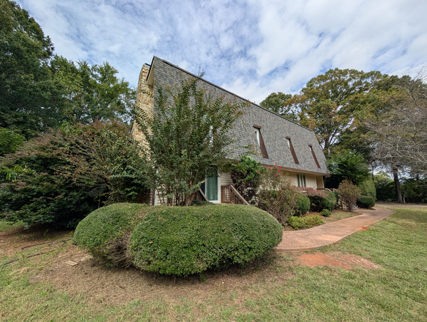 Coliving in Huntersville - North Charlotte, Charlotte