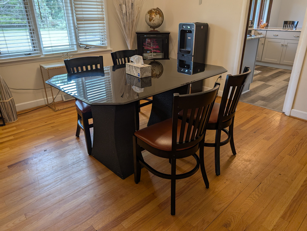 Coliving in Huntersville - North Charlotte, Charlotte