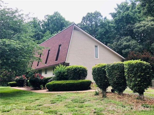 Coliving in Huntersville - North Charlotte, Charlotte