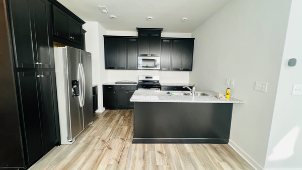 Coliving in West Sugar Creek - North Charlotte, Charlotte