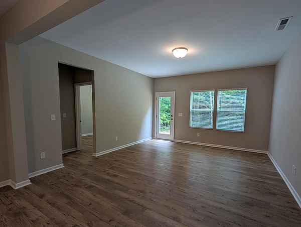 Coliving in West Sugar Creek - North Charlotte, Charlotte