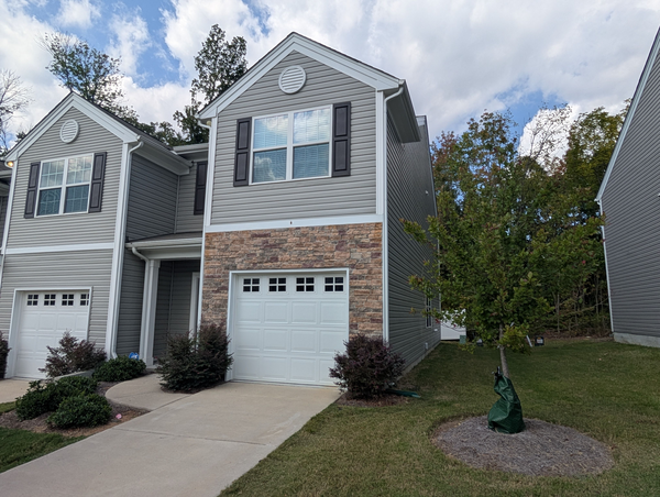 Coliving in Beatties Ford / Trinity - North Charlotte, Charlotte