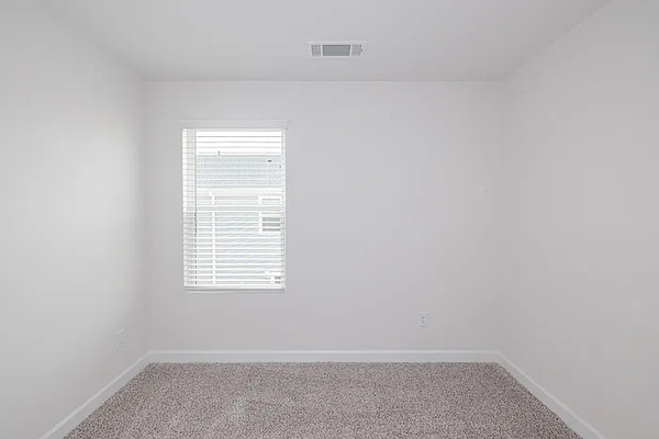 Coliving in Eagle Lake - West Charlotte, Charlotte