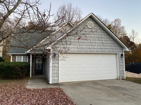 Coliving in Idlewild South - East Charlotte, Charlotte