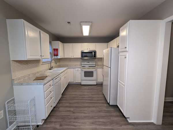 Coliving in Idlewild South - East Charlotte, Charlotte