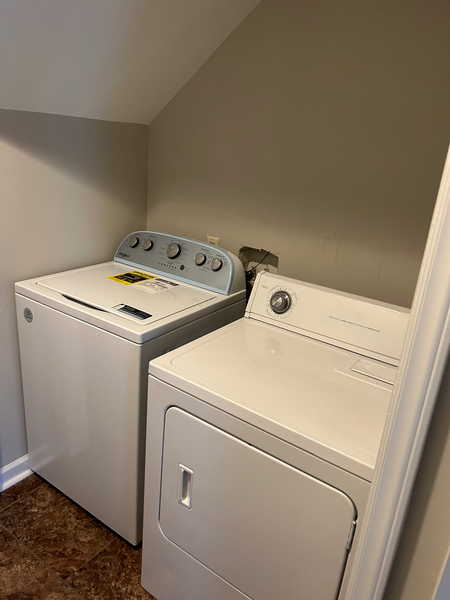 Coliving in Idlewild South - East Charlotte, Charlotte