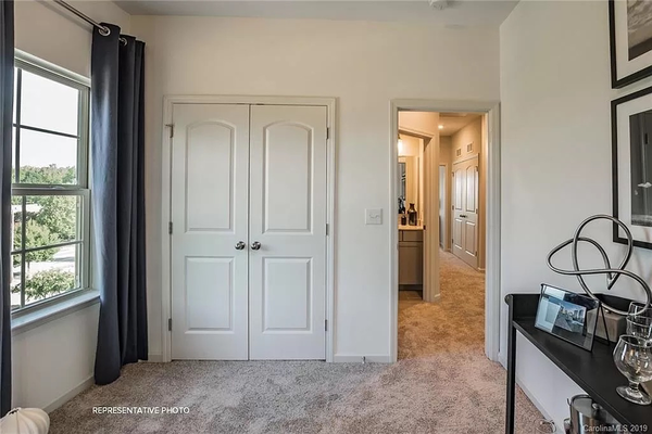 Coliving in Montclaire South - South Charlotte, Charlotte