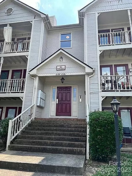 Coliving in Hickory Grove - East Charlotte, Charlotte