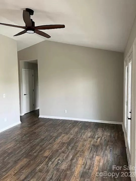 Coliving in Hickory Grove - East Charlotte, Charlotte