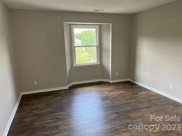 Coliving in Hickory Grove - East Charlotte, Charlotte