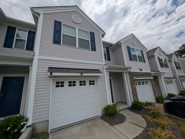 Coliving in Beatties Ford / Trinity - North Charlotte, Charlotte