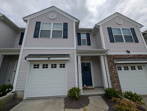 Coliving in Beatties Ford / Trinity - North Charlotte, Charlotte