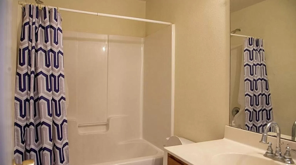 Coliving in Shannon Park - East Charlotte, Charlotte