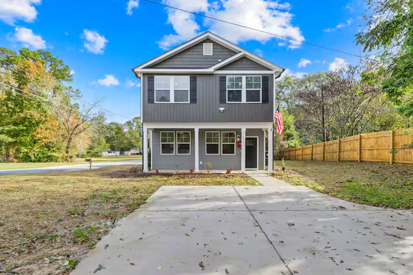 Coliving in Gastonia - West Charlotte, Charlotte