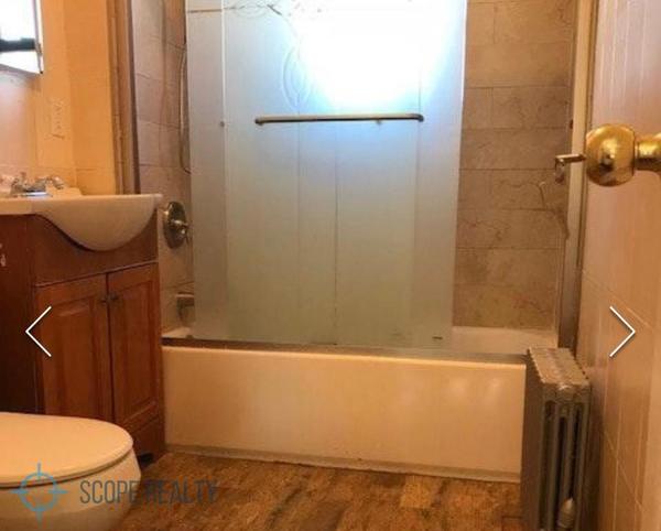 3 bedrooms apartment for rent in Fresh Meadows - Queens, New York