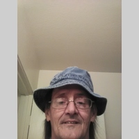 Looking for a roommate in Central Los Angeles, Orange County, San Fernando Valley, The Harbor, Westside / South Bay - Los Angeles