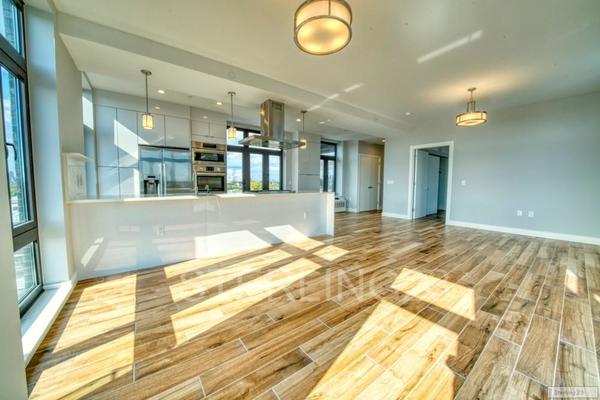 2 bedrooms apartment for rent in Astoria - Queens, New York