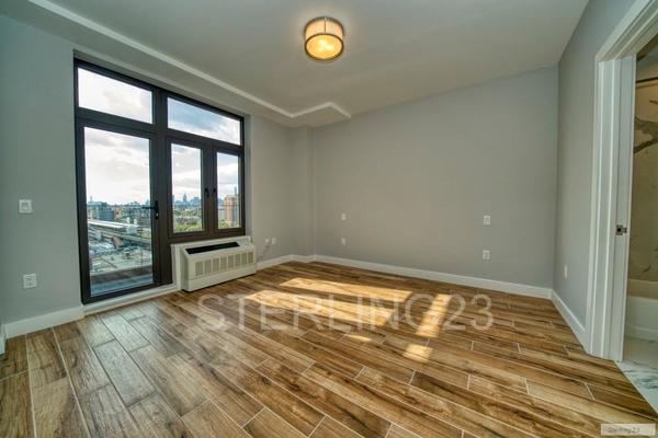 2 bedrooms apartment for rent in Astoria - Queens, New York