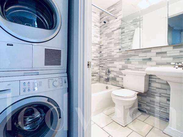 3 bedrooms apartment for rent in East Village - Manhattan, New York