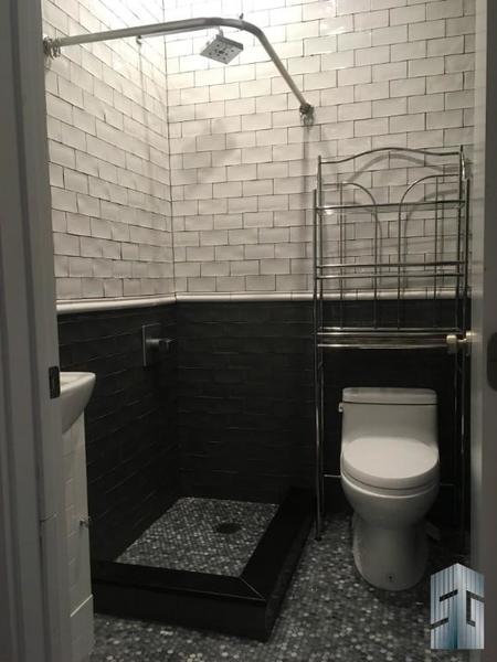 4 bedrooms apartment for rent in Ridgewood - Queens, New York
