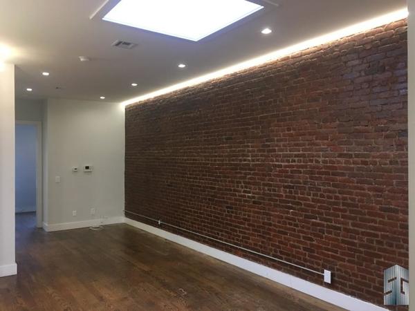 4 bedrooms apartment for rent in Ridgewood - Queens, New York