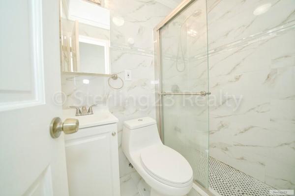 3 bedrooms apartment for rent in Astoria - Queens, New York