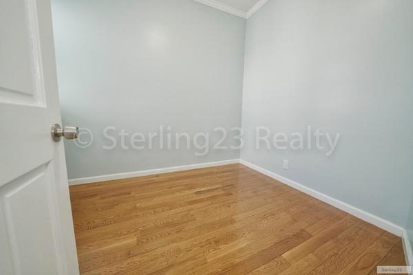 3 bedrooms apartment for rent in Astoria - Queens, New York