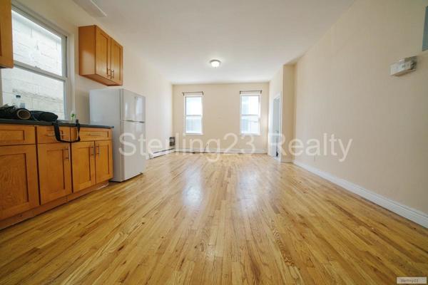 2 bedrooms apartment for rent in LIC - Queens, New York