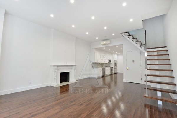 3 bedrooms apartment for rent in Upper East Side - Manhattan, New York
