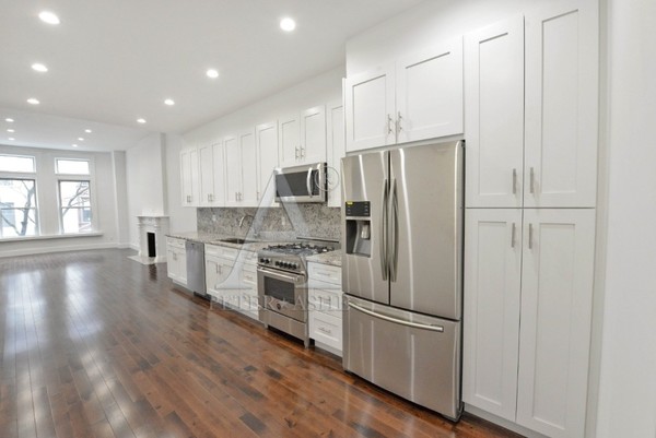 3 bedrooms apartment for rent in Upper East Side - Manhattan, New York