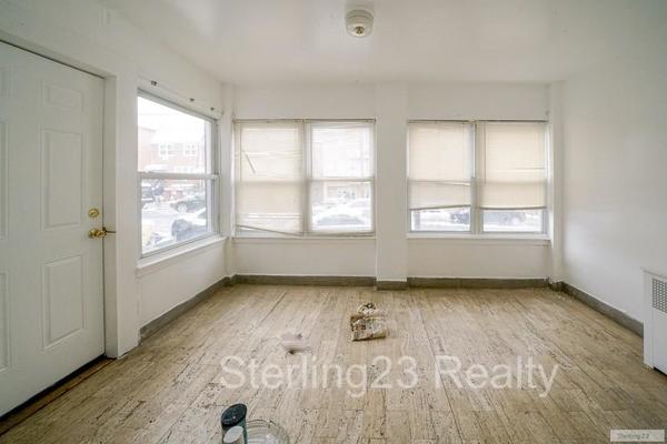 3 bedrooms apartment for rent in Astoria - Queens, New York