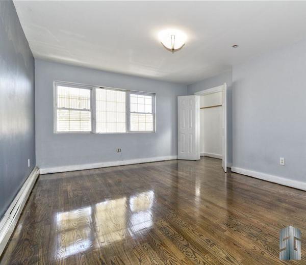 4 bedrooms apartment for rent in Brownsville - Brooklyn, New York