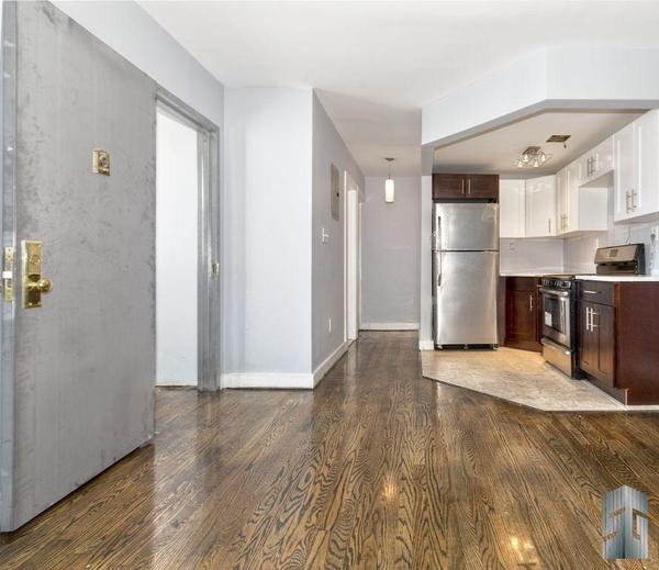 4 bedrooms apartment for rent in Brownsville - Brooklyn, New York
