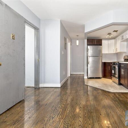 4 bedrooms apartment for rent in Brownsville - Brooklyn, New York