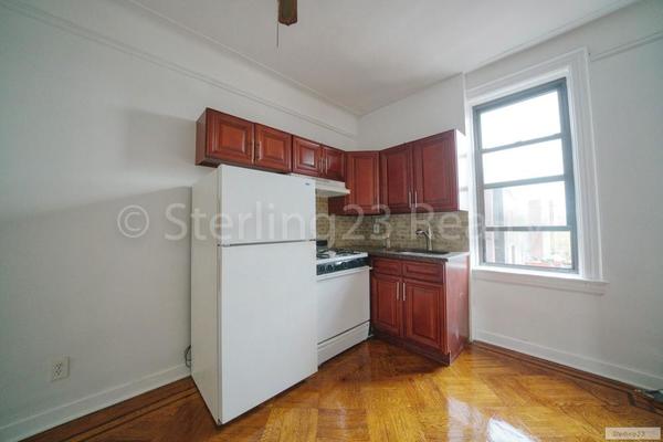 3 bedrooms apartment for rent in Astoria - Queens, New York