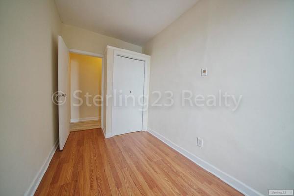 3 bedrooms apartment for rent in Astoria - Queens, New York