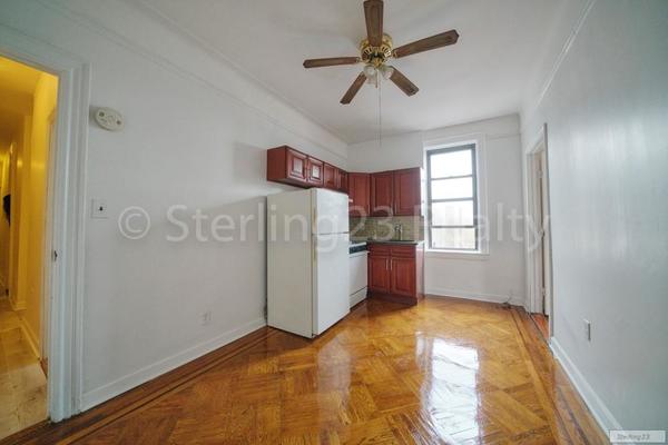 3 bedrooms apartment for rent in Astoria - Queens, New York