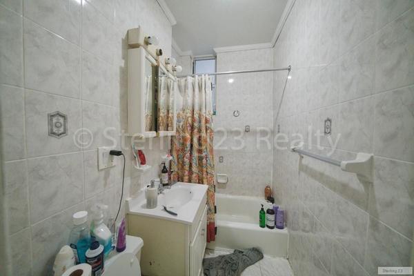 2 bedrooms apartment for rent in Astoria - Queens, New York