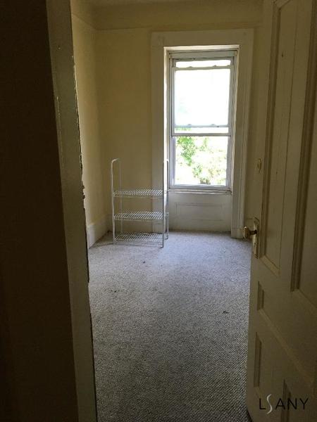 4 bedrooms apartment for rent in Belmont - The Bronx, New York
