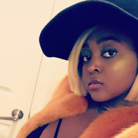 Looking for a roommate in Central Los Angeles, San Fernando Valley, Westside / South Bay - Los Angeles